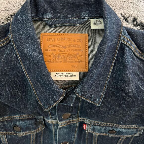 Levi's - Denim Trucker Jacket - Barrow Lane - Picture 3 of 6